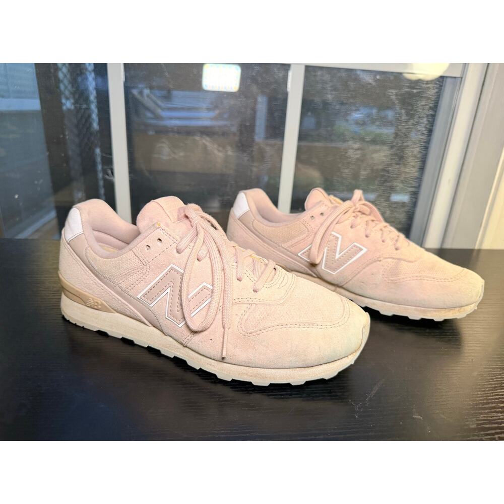 New Balance 696 Womens Sneakers Pink Suede WL696WPP Running Shoes Size 9.5